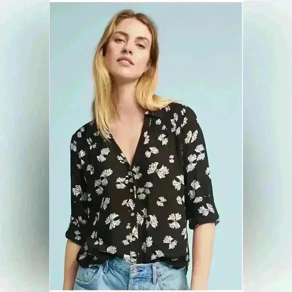 Maeve Tops - Maeve Anthropologie Emory Printed Buttondown Black White Bows Size 0